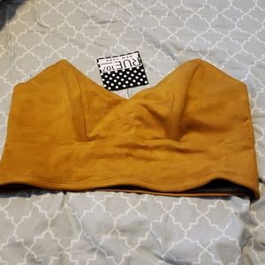 ❤ Rue 107 Mustard Crop Top ❤